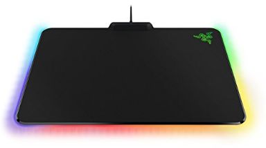 Razer Firefly マルチライティングハードマウスパッド 【正規保証品】 RZ02-01350100-R3M1
