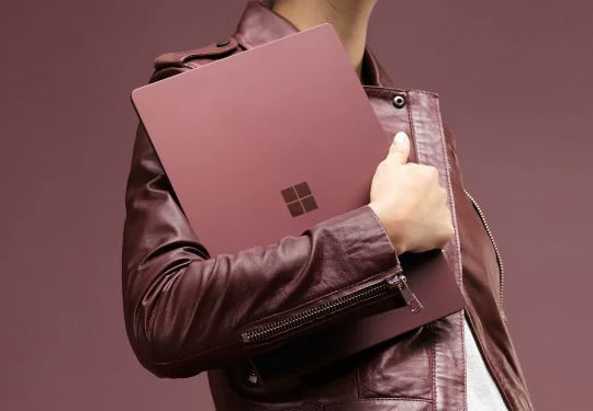 マイクロソフト Surface Laptop