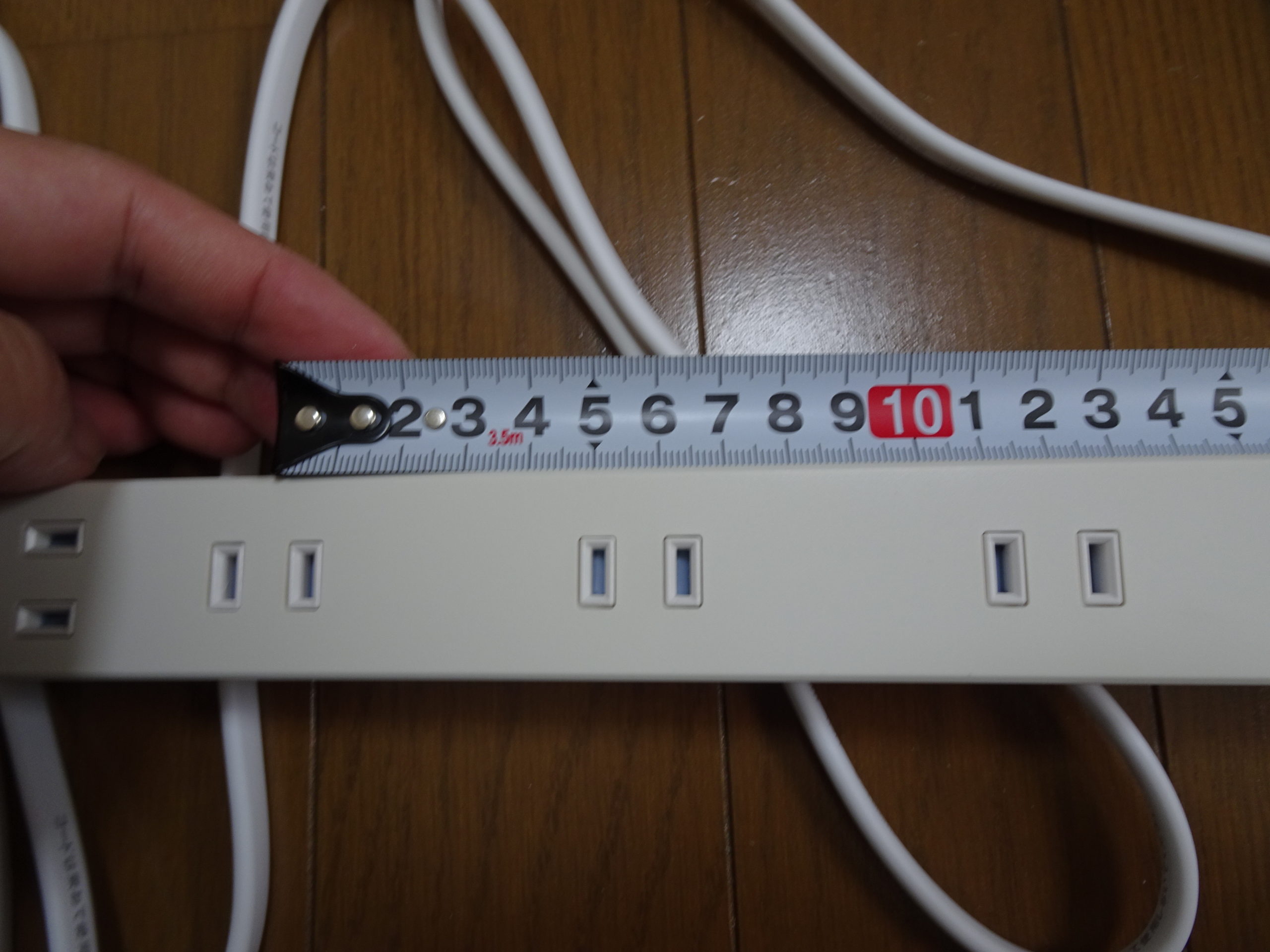 エレコム電源タップ 6個口