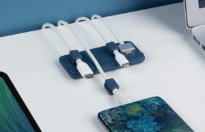  Anker Magnetic Cable Holder マグネット式 ケーブルホルダー ライトニングケーブル USB-C ケーブル Micro USB ケーブル 他対応 (ブルー)